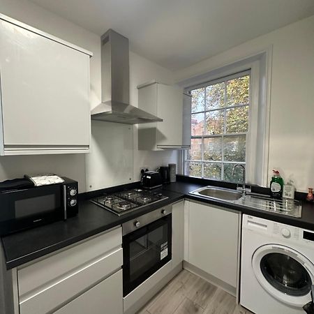 Appartamento Stunning Newly Refurbished 1 Bed In Kings Cross, St Pancras!320 Londra Esterno foto
