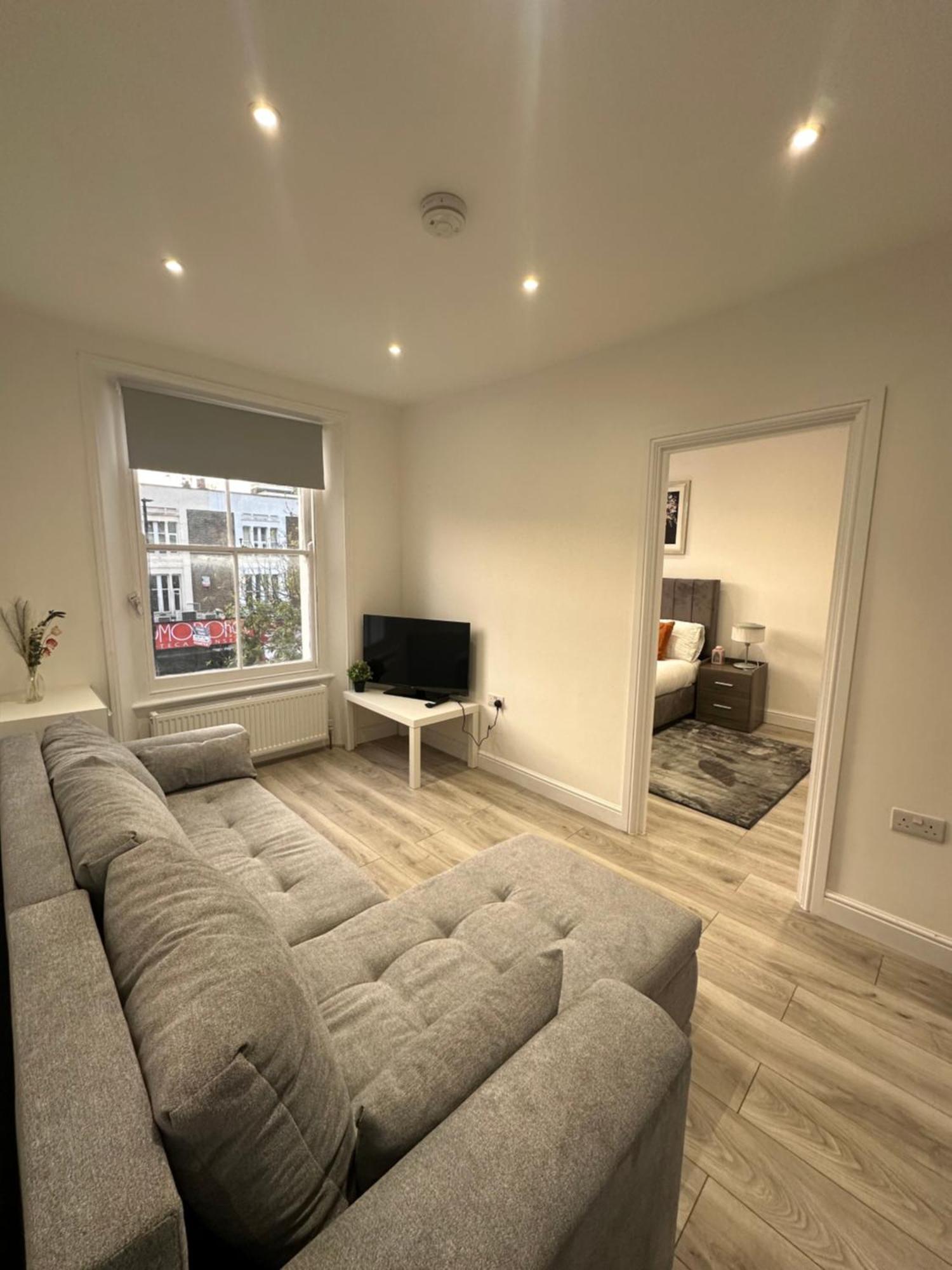 Appartamento Stunning Newly Refurbished 1 Bed In Kings Cross, St Pancras!320 Londra Esterno foto