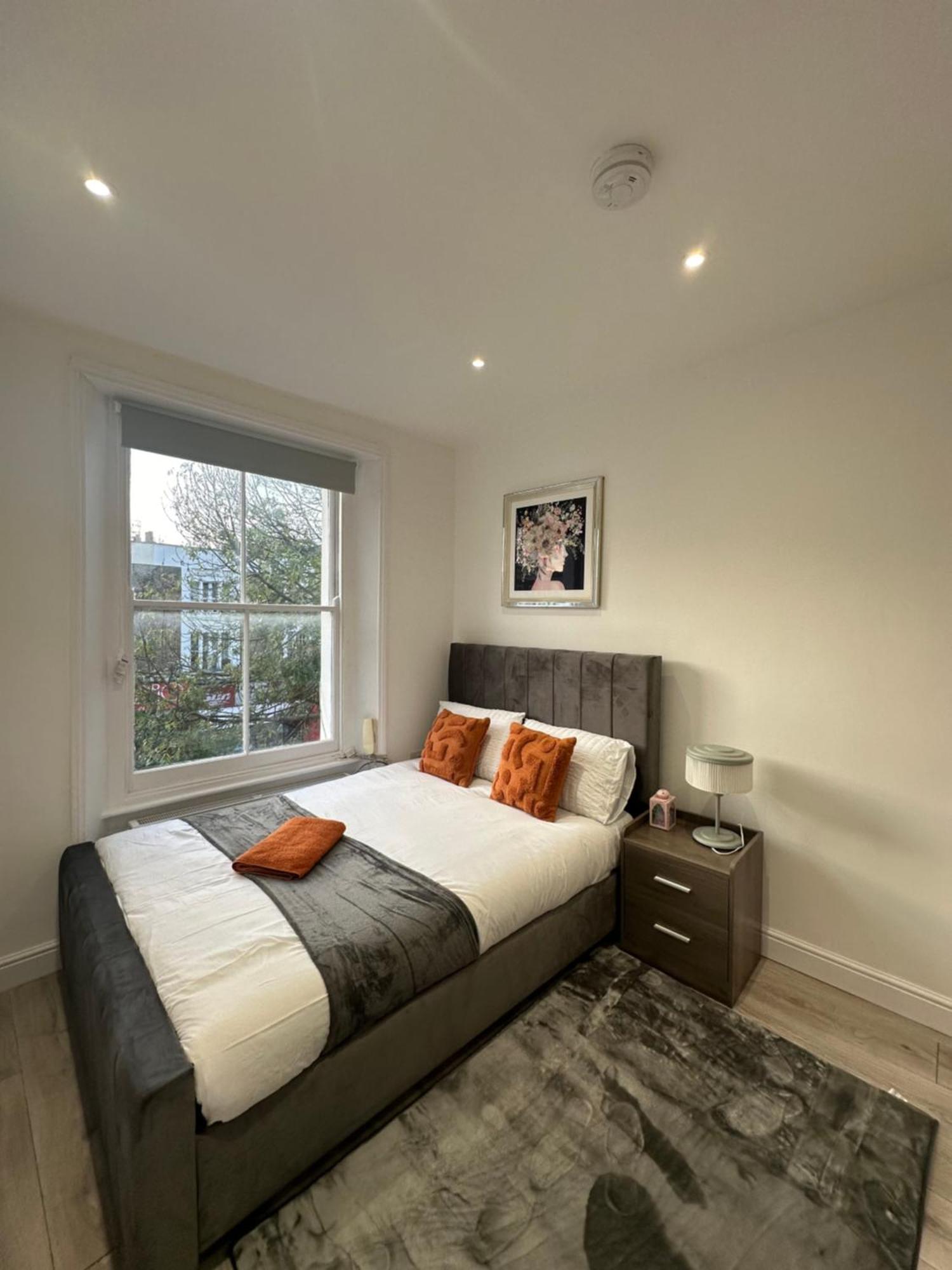 Appartamento Stunning Newly Refurbished 1 Bed In Kings Cross, St Pancras!320 Londra Esterno foto