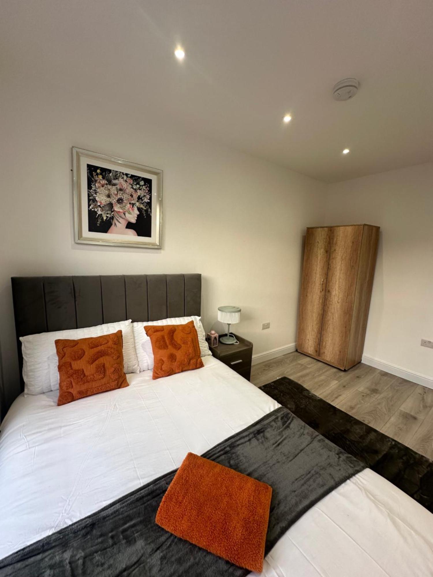 Appartamento Stunning Newly Refurbished 1 Bed In Kings Cross, St Pancras!320 Londra Esterno foto