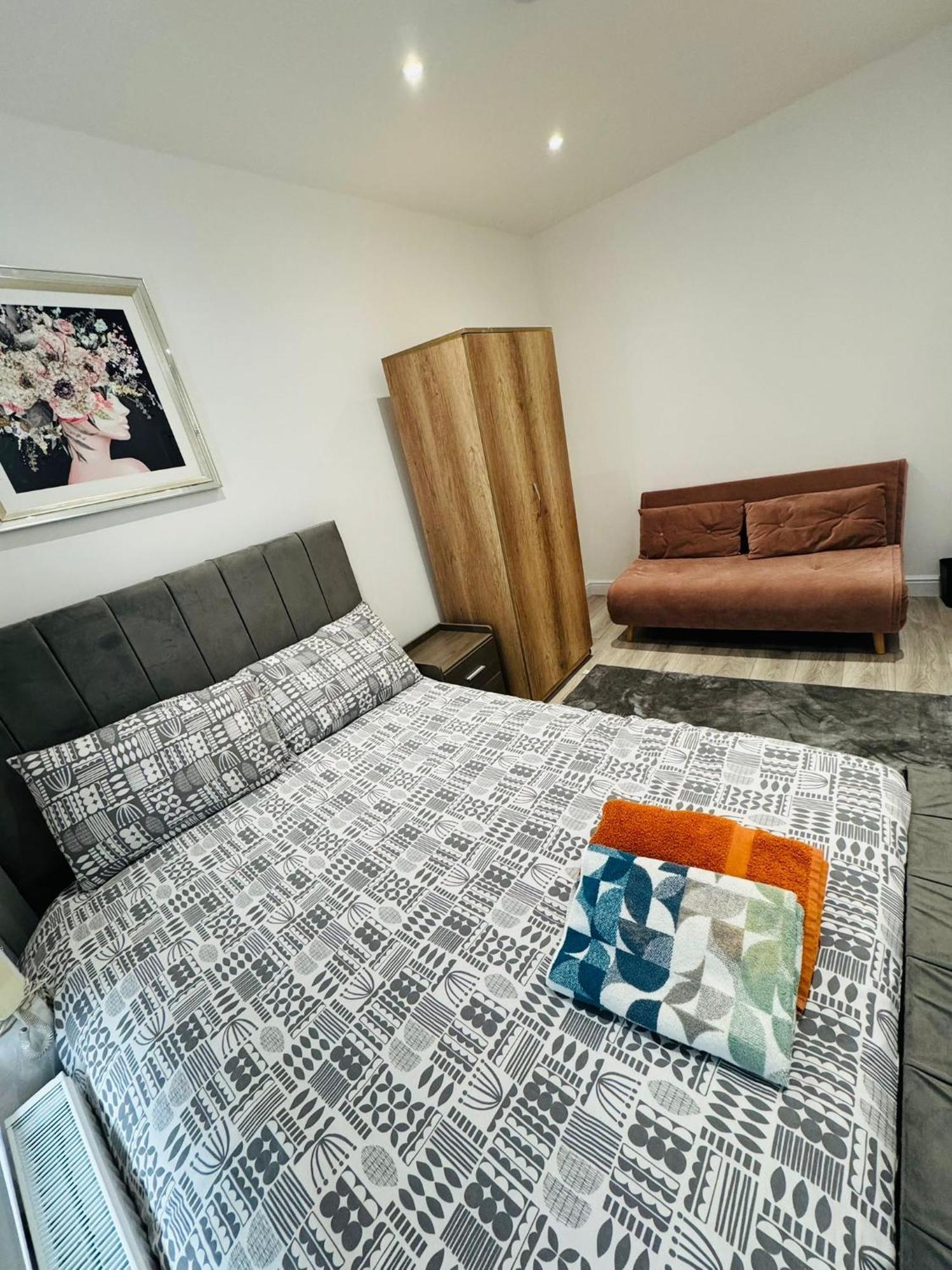 Appartamento Stunning Newly Refurbished 1 Bed In Kings Cross, St Pancras!320 Londra Esterno foto